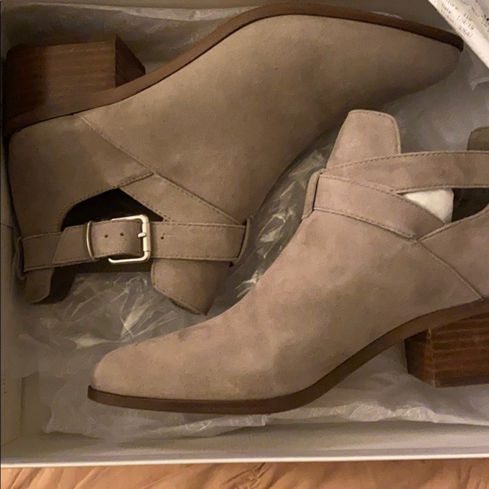 Steve Madden booties
